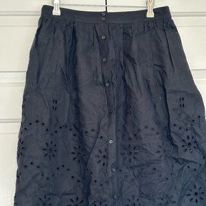 Rachel Parcell black linen skirt with eyelet detailing